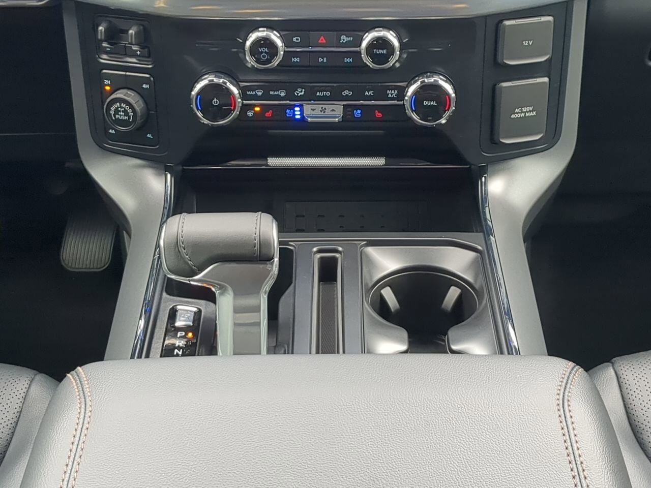 2025 Ford F-150 LARIAT Appleton WI