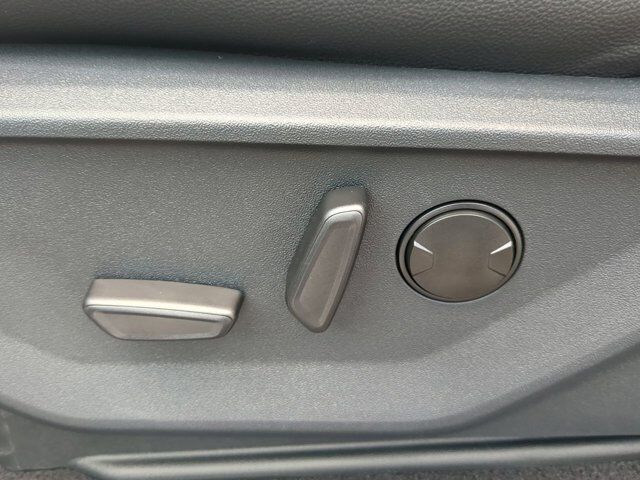 2025 Ford F-150 LARIAT Appleton WI