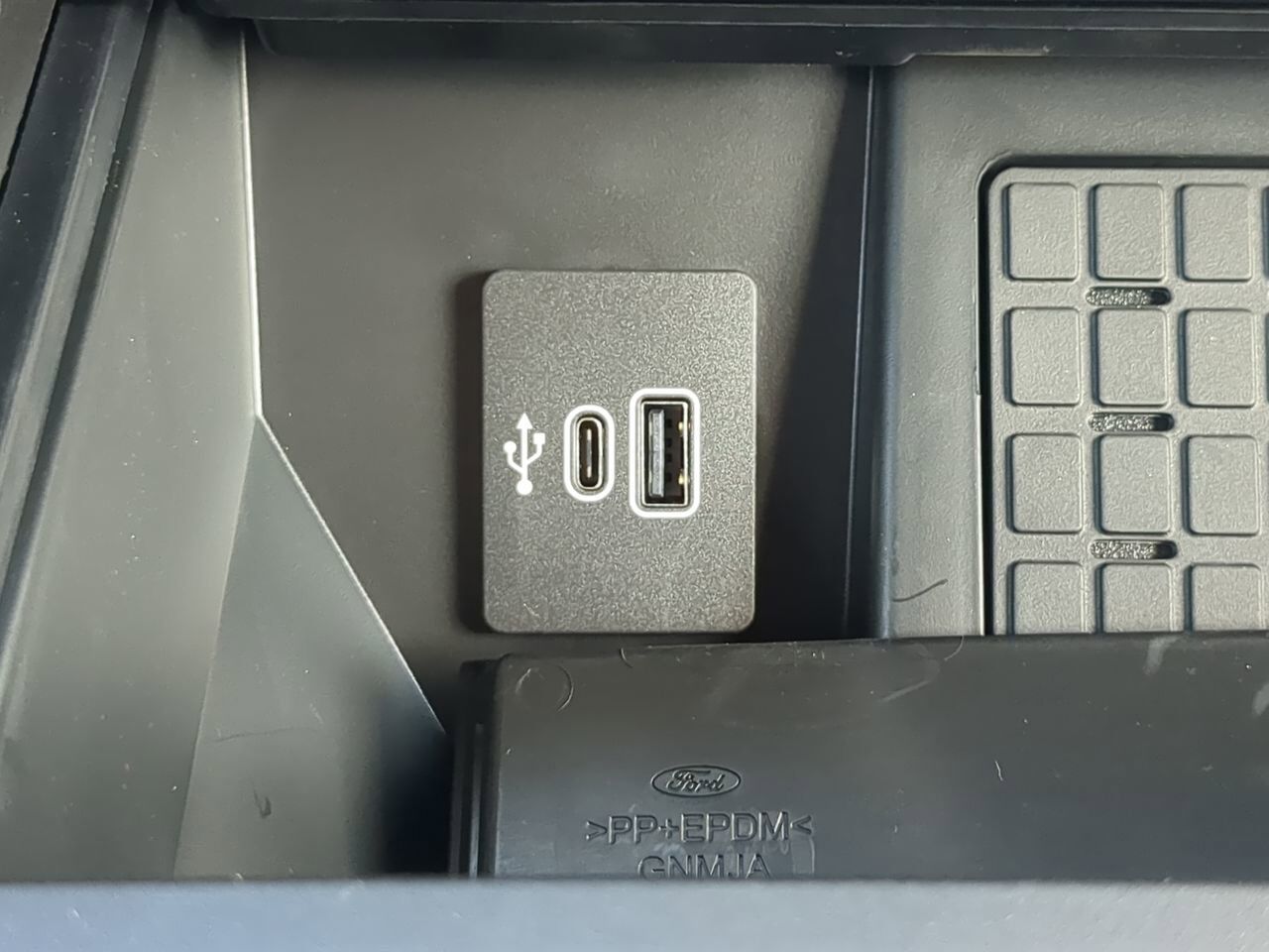 2025 Ford F-150 LARIAT Appleton WI