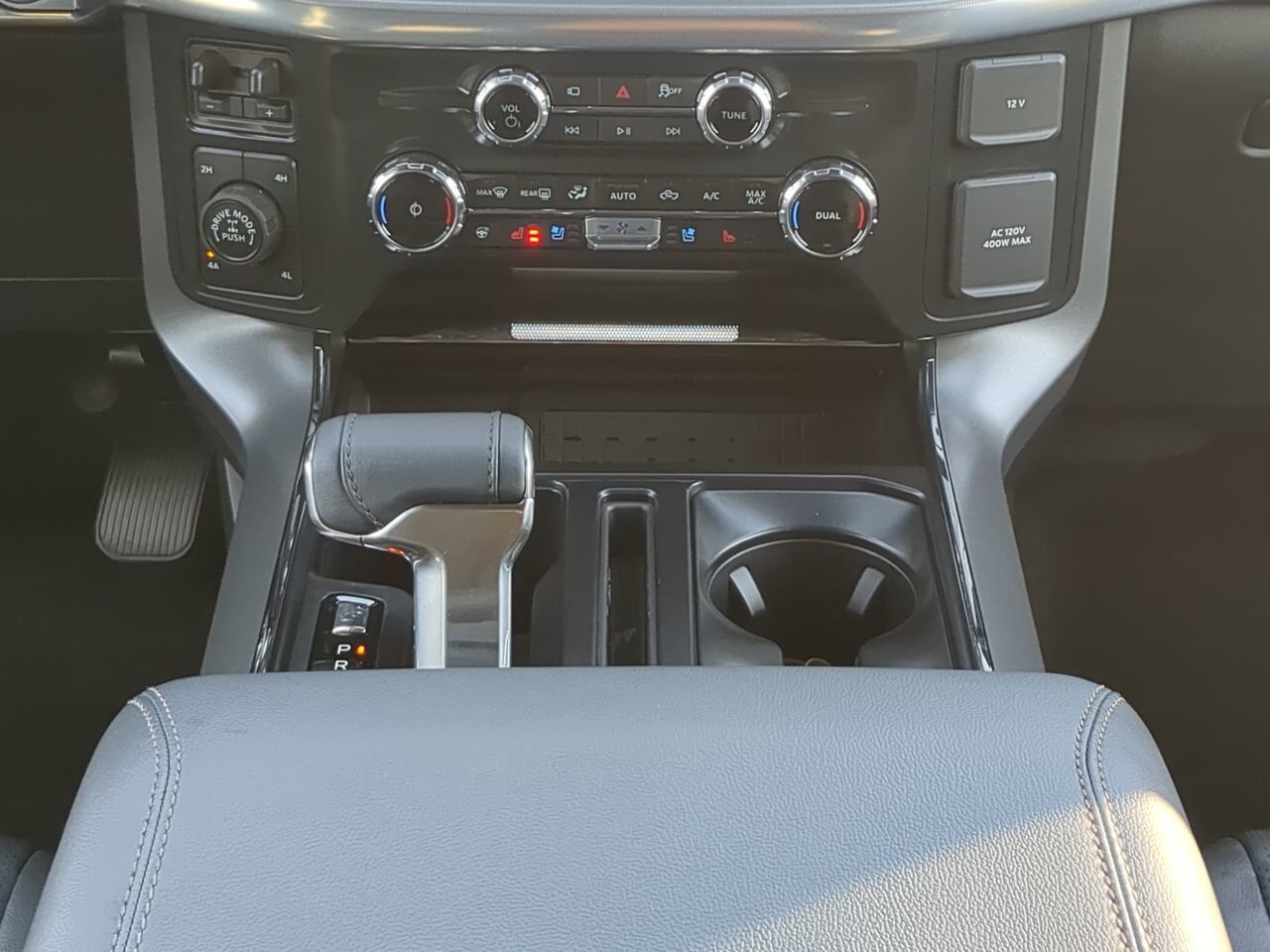 2025 Ford F-150 LARIAT Appleton WI