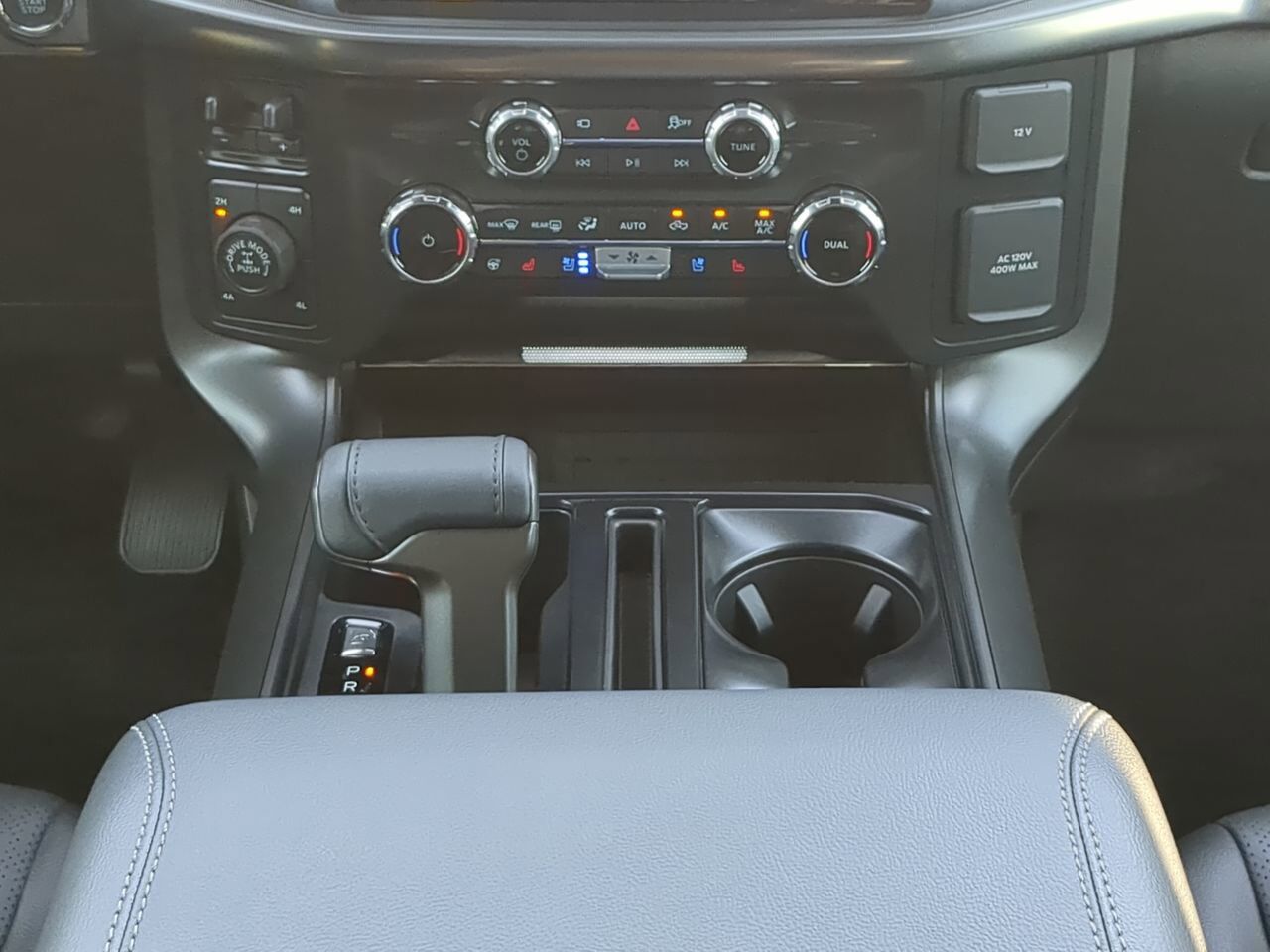 2025 Ford F-150 LARIAT Appleton WI