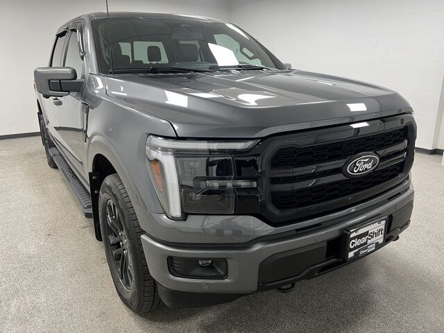 2025 Ford F-150 Lariat's photo