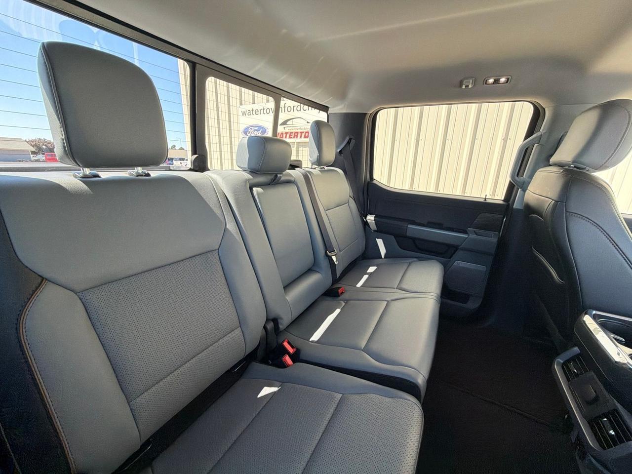 2025 Ford F-150 Lariat Watertown SD 2025 Ford F-150 Lariat Watertown SD