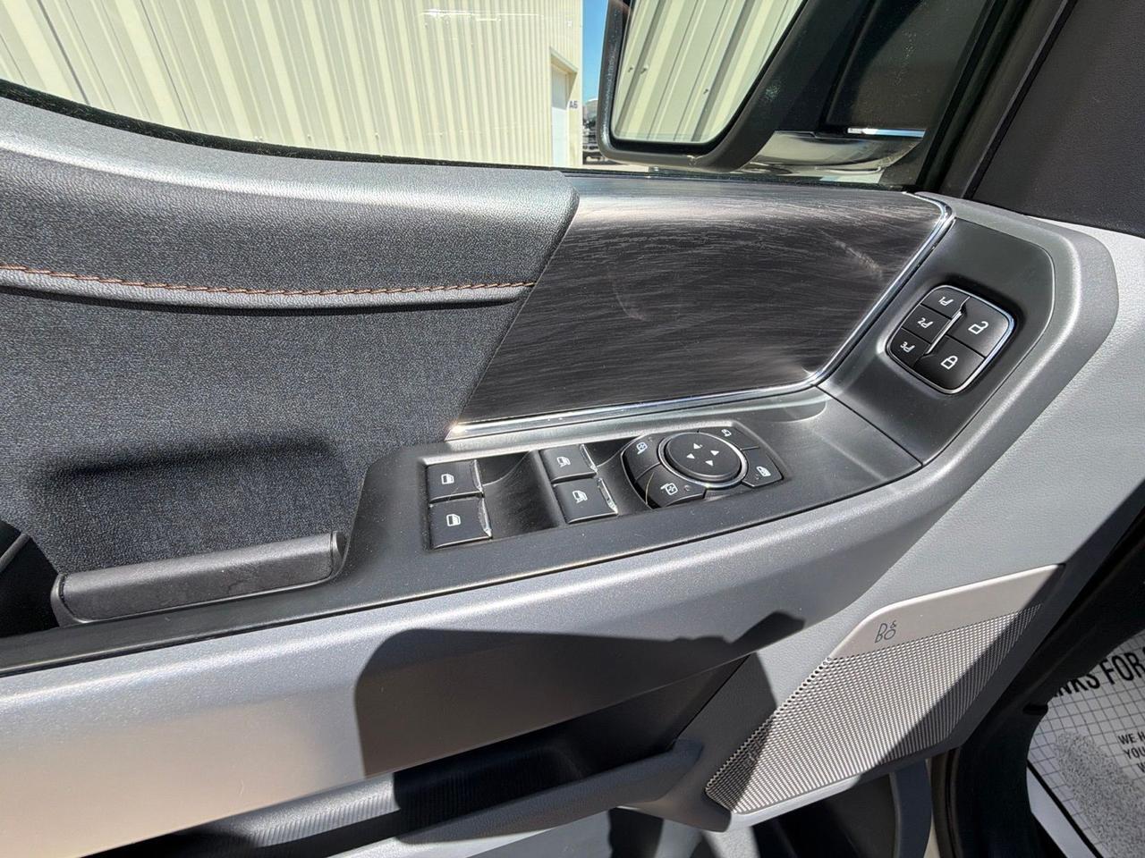 2025 Ford F-150 Lariat Watertown SD 2025 Ford F-150 Lariat Watertown SD