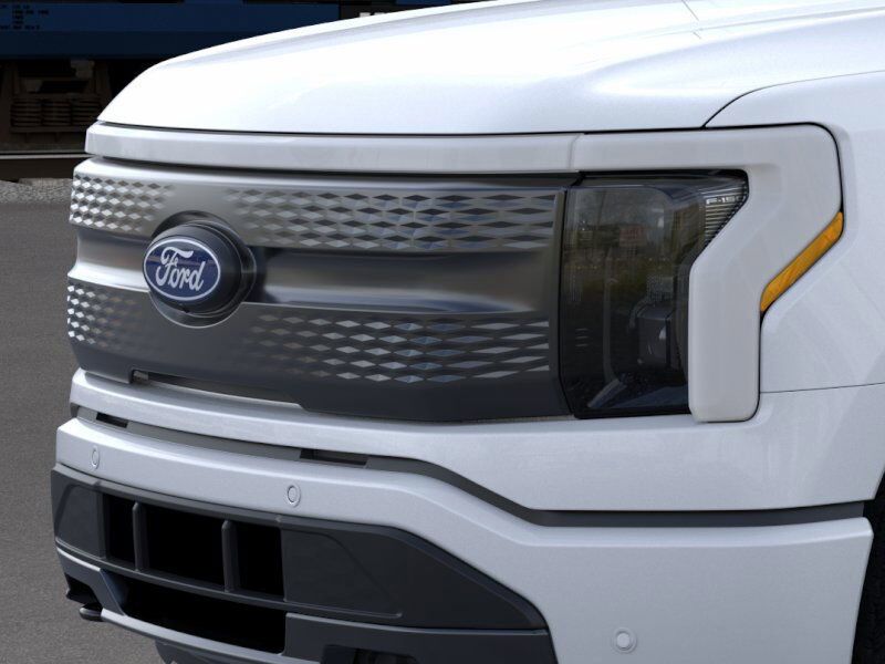2025 Ford F-150 Lightning Flash Appleton WI