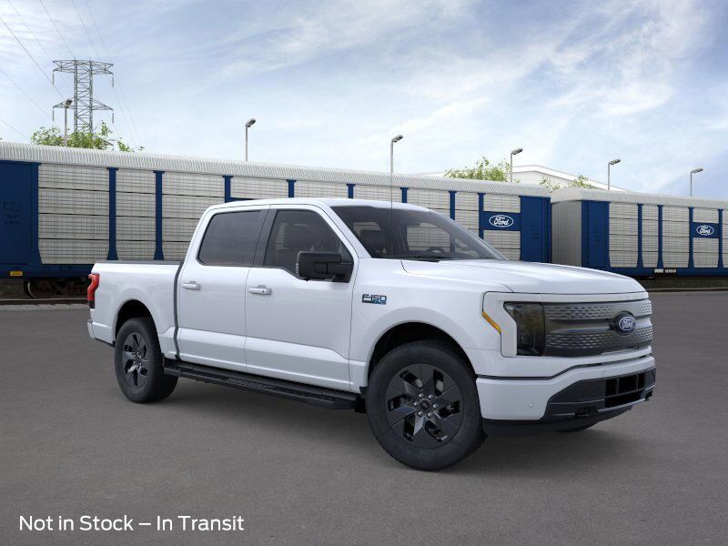 2025 Ford F-150 Lightning Flash Appleton WI