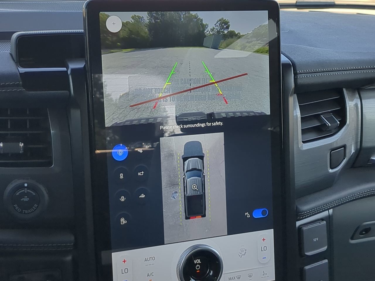 2025 Ford F-150 Lightning Flash Appleton WI