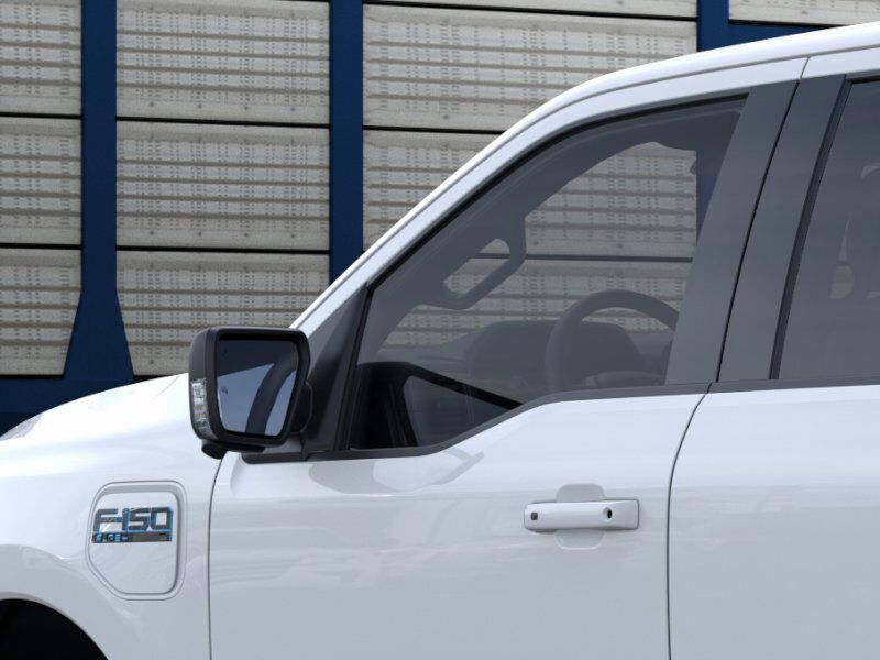 2025 Ford F-150 Lightning Flash Appleton WI