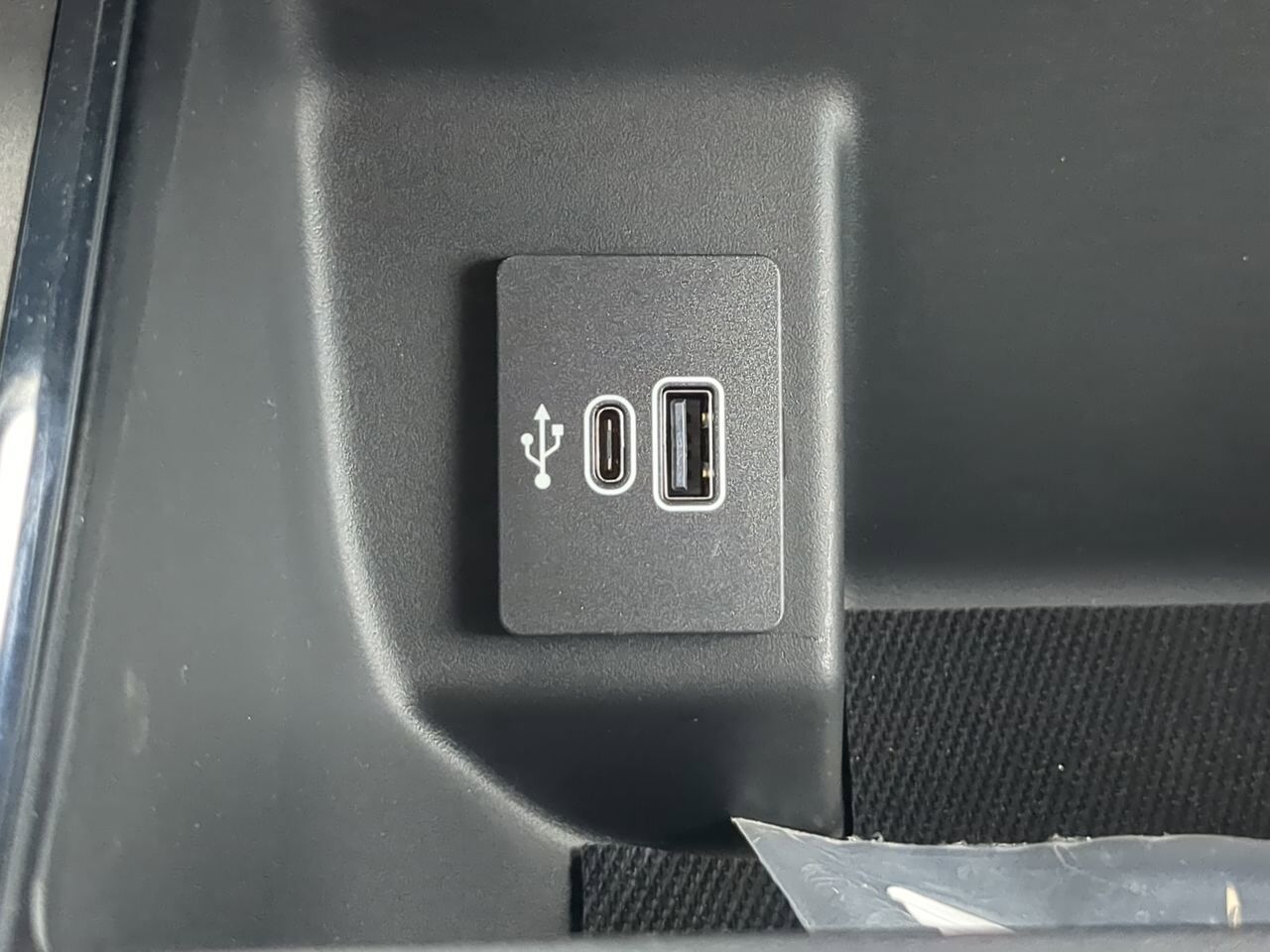 2025 Ford F-150 Lightning Flash Appleton WI