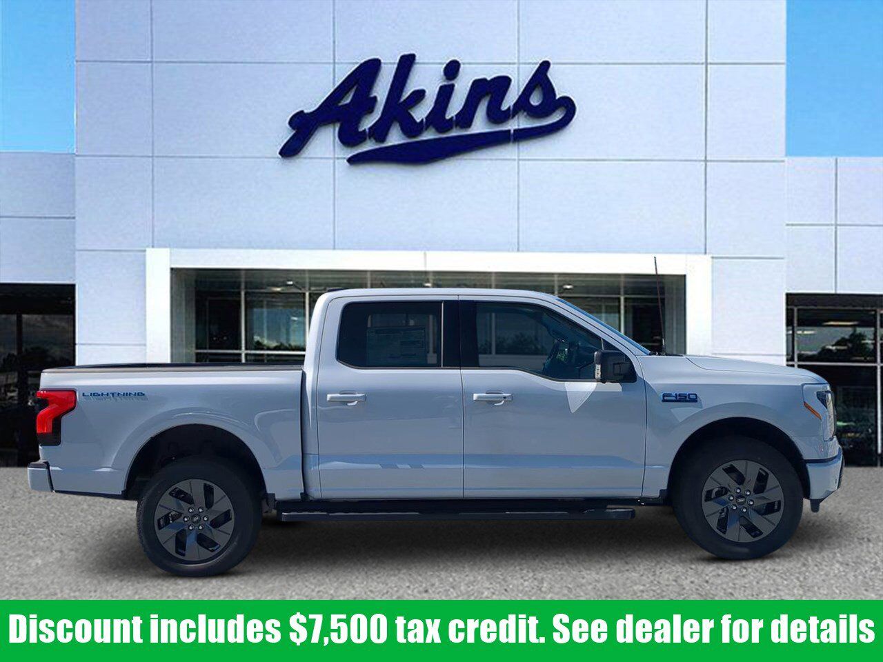 2025 Ford F-150 Lightning Flash Appleton WI