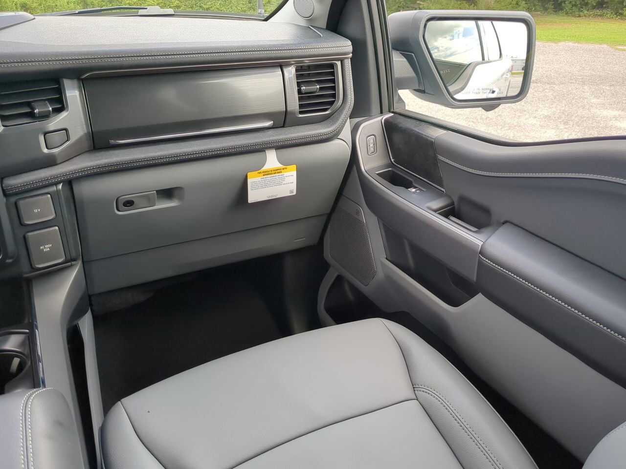 2025 Ford F-150 Lightning XLT Appleton WI