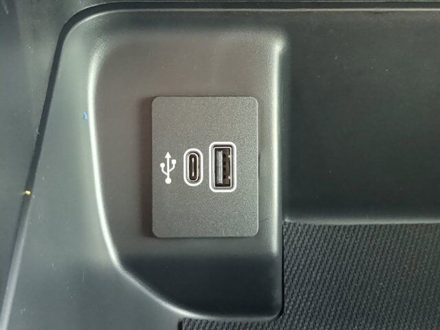 2025 Ford F-150 Lightning XLT Appleton WI