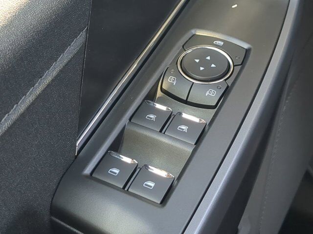 2025 Ford F-150 Lightning XLT Appleton WI