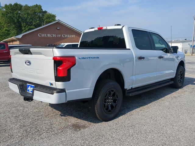 2025 Ford F-150 Lightning XLT Appleton WI