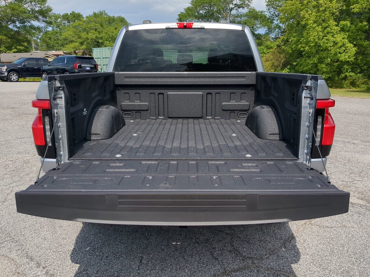 2025 Ford F-150 Lightning XLT Appleton WI