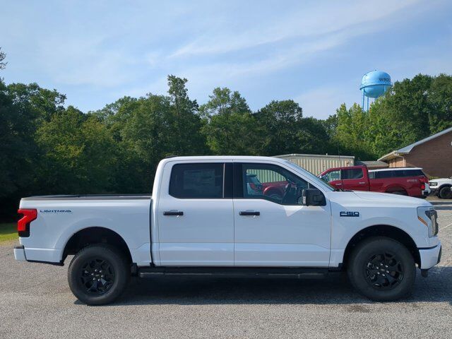2025 Ford F-150 Lightning XLT Appleton WI