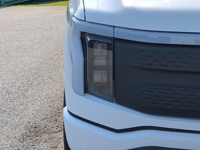 2025 Ford F-150 Lightning XLT Appleton WI