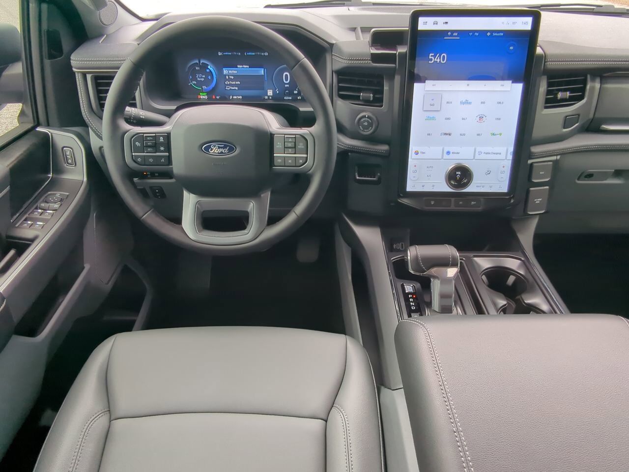 2025 Ford F-150 Lightning XLT Appleton WI