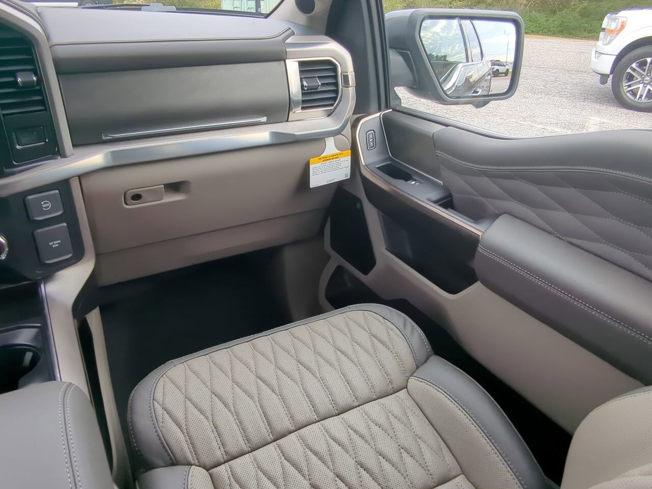 2025 Ford F-150 Platinum Appleton WI