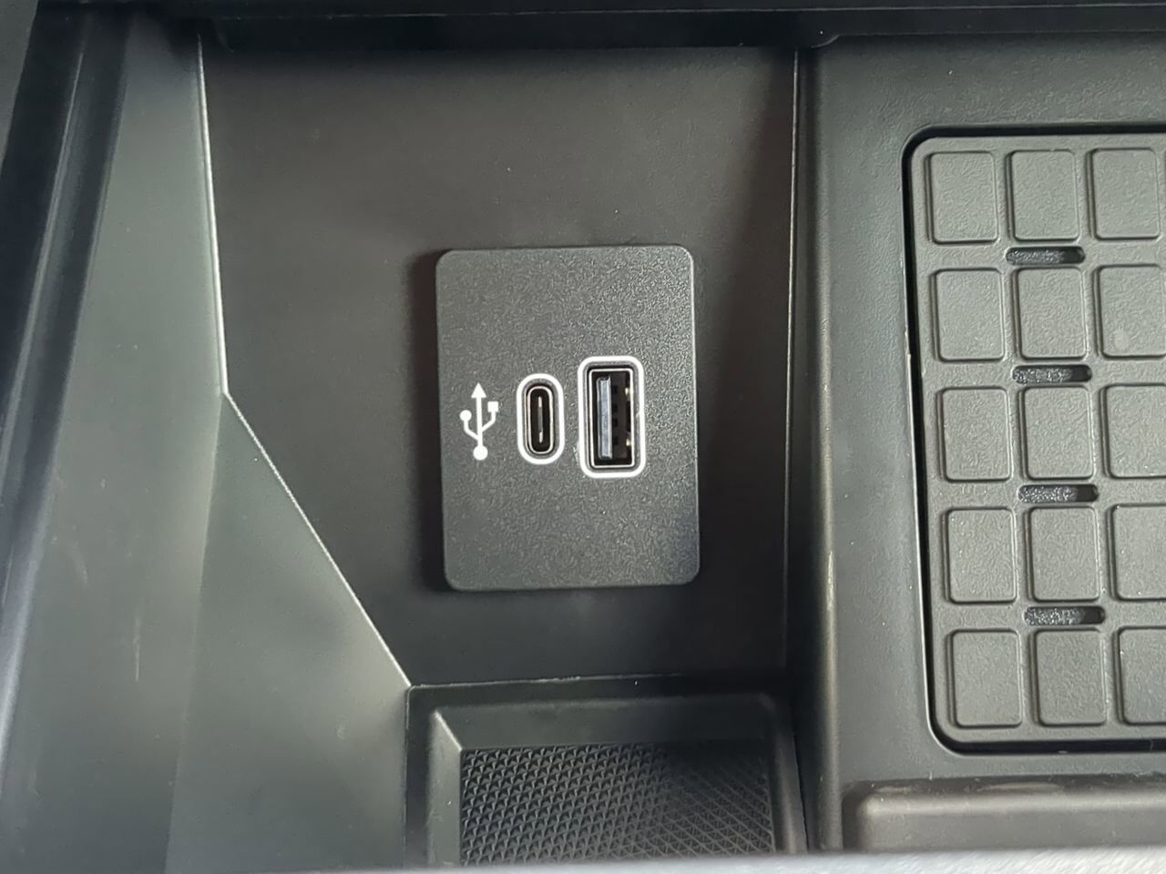 2025 Ford F-150 Raptor Appleton WI