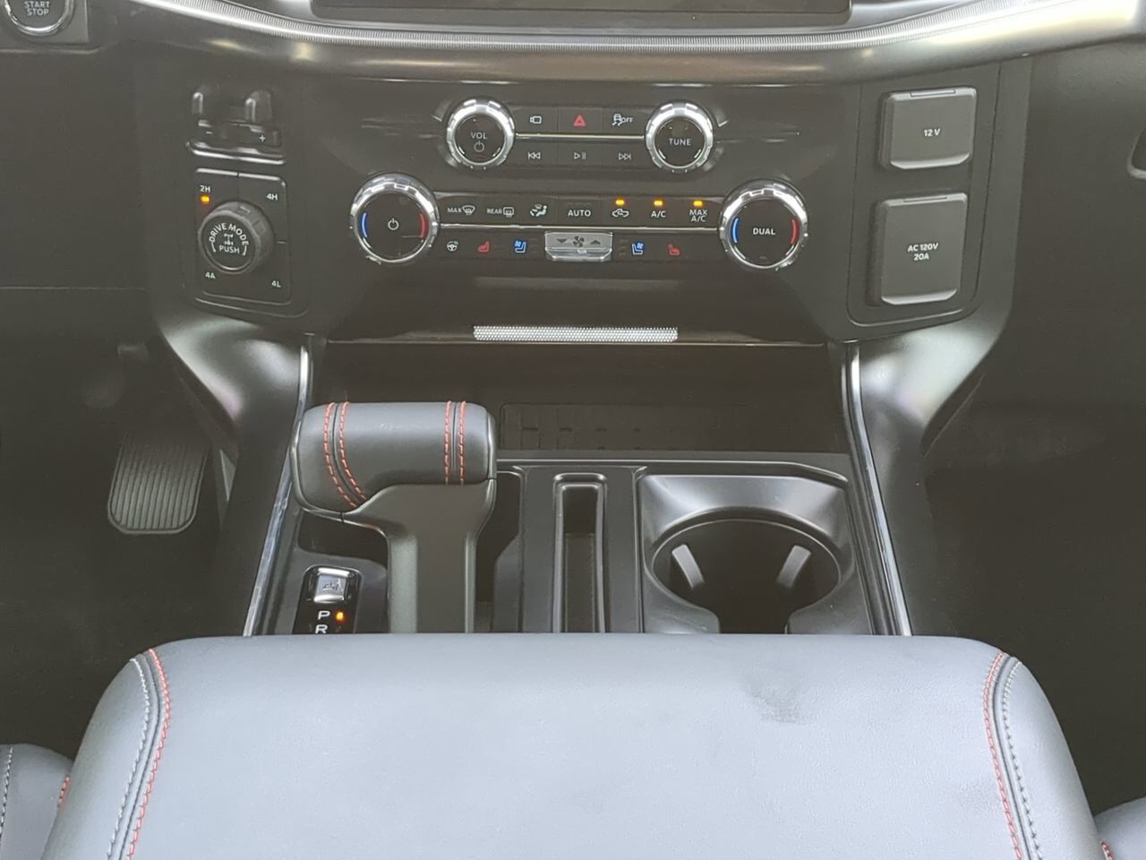 2025 Ford F-150 Raptor Appleton WI