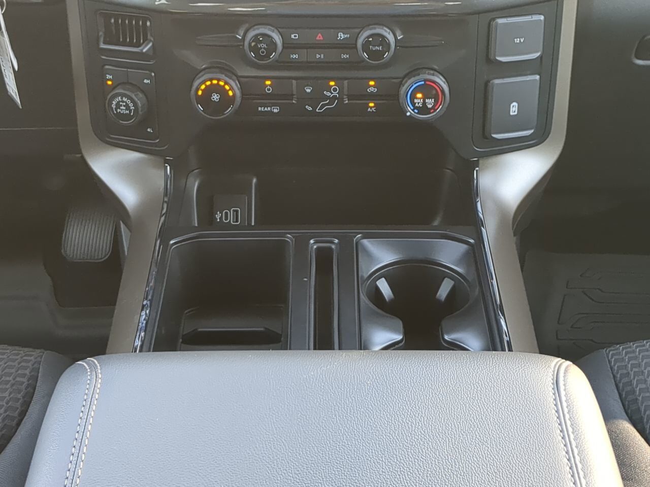 2025 Ford F-150 STX Appleton WI