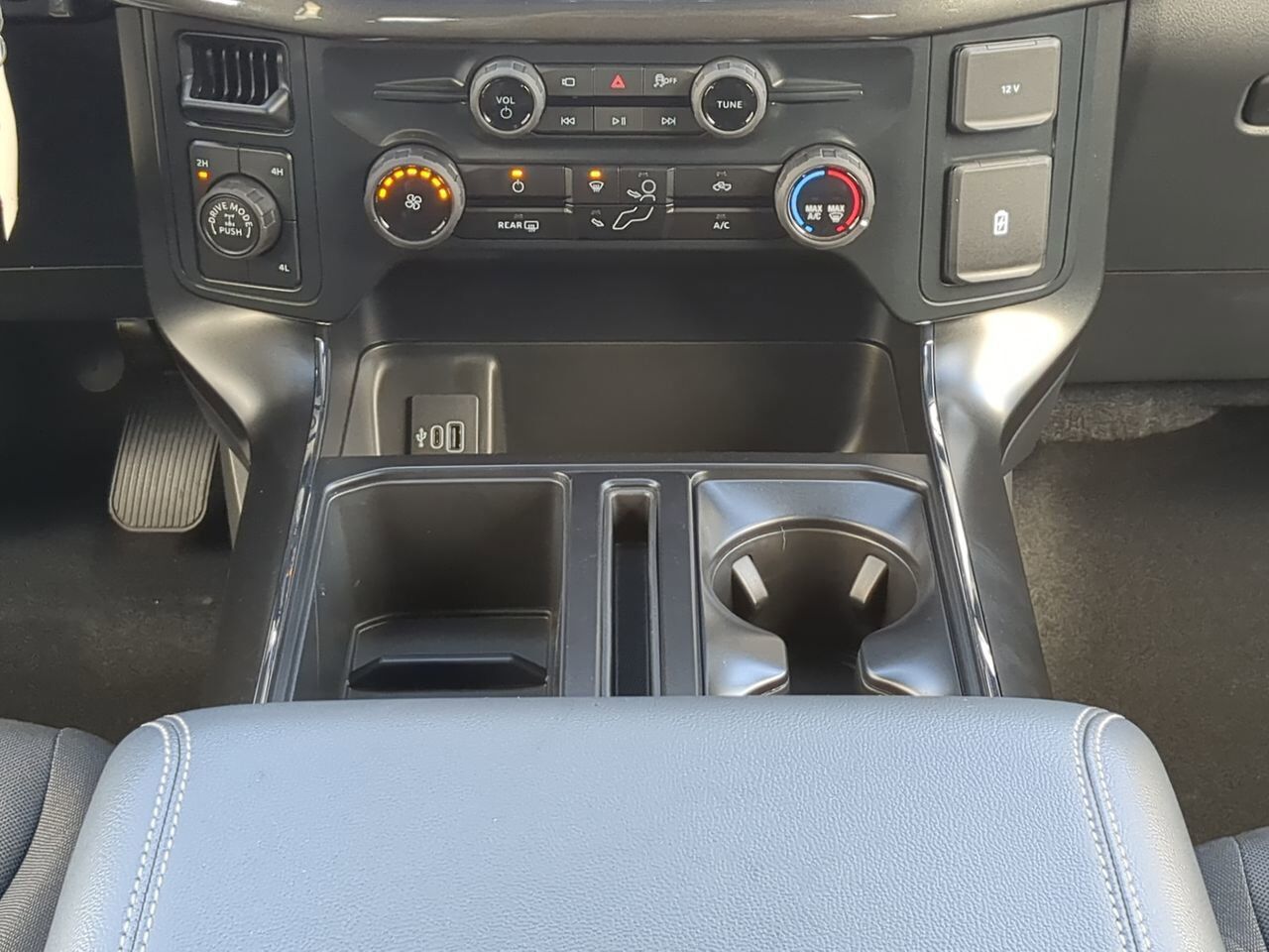 2025 Ford F-150 STX Appleton WI