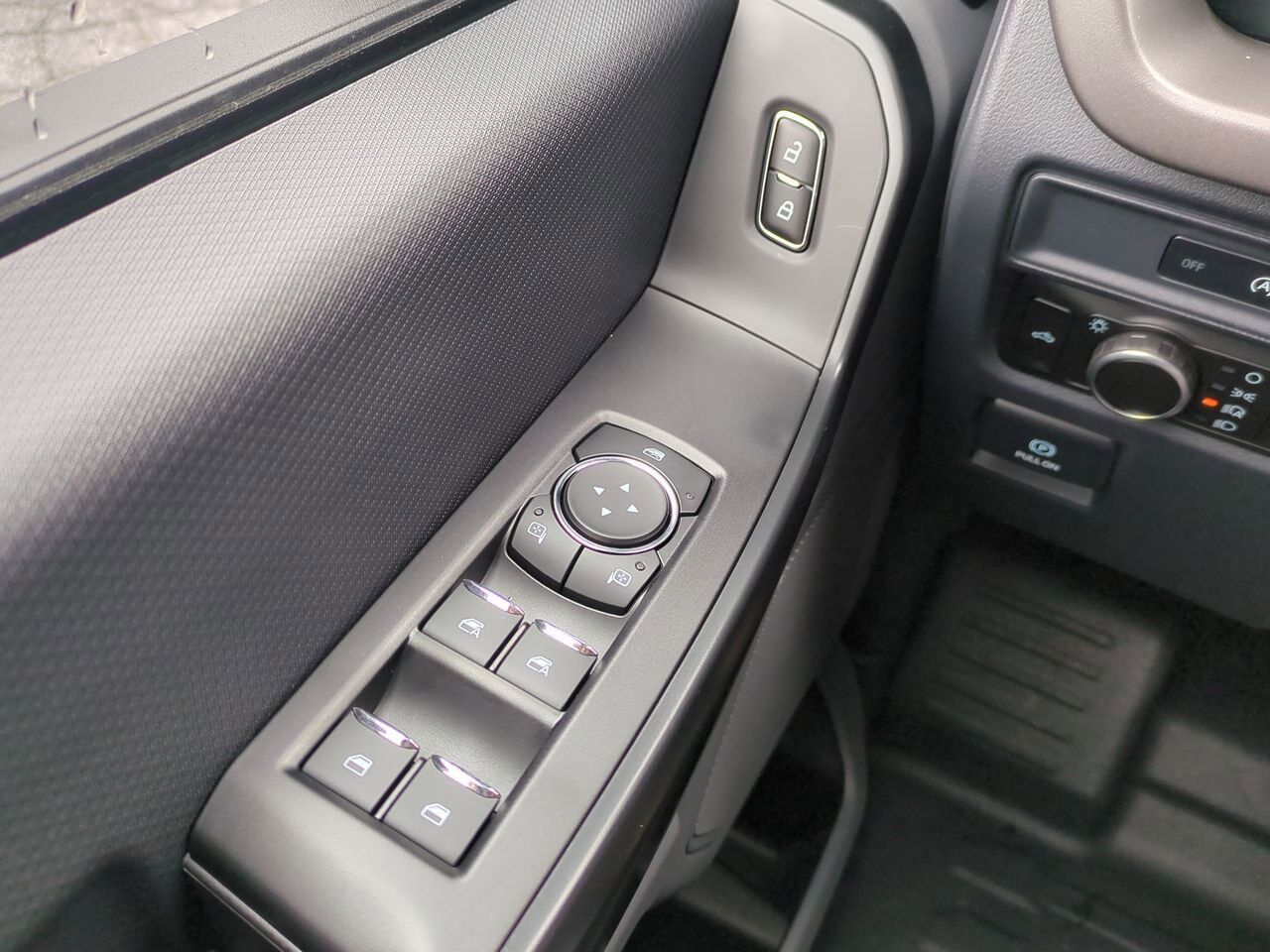 2025 Ford F-150 XL Appleton WI