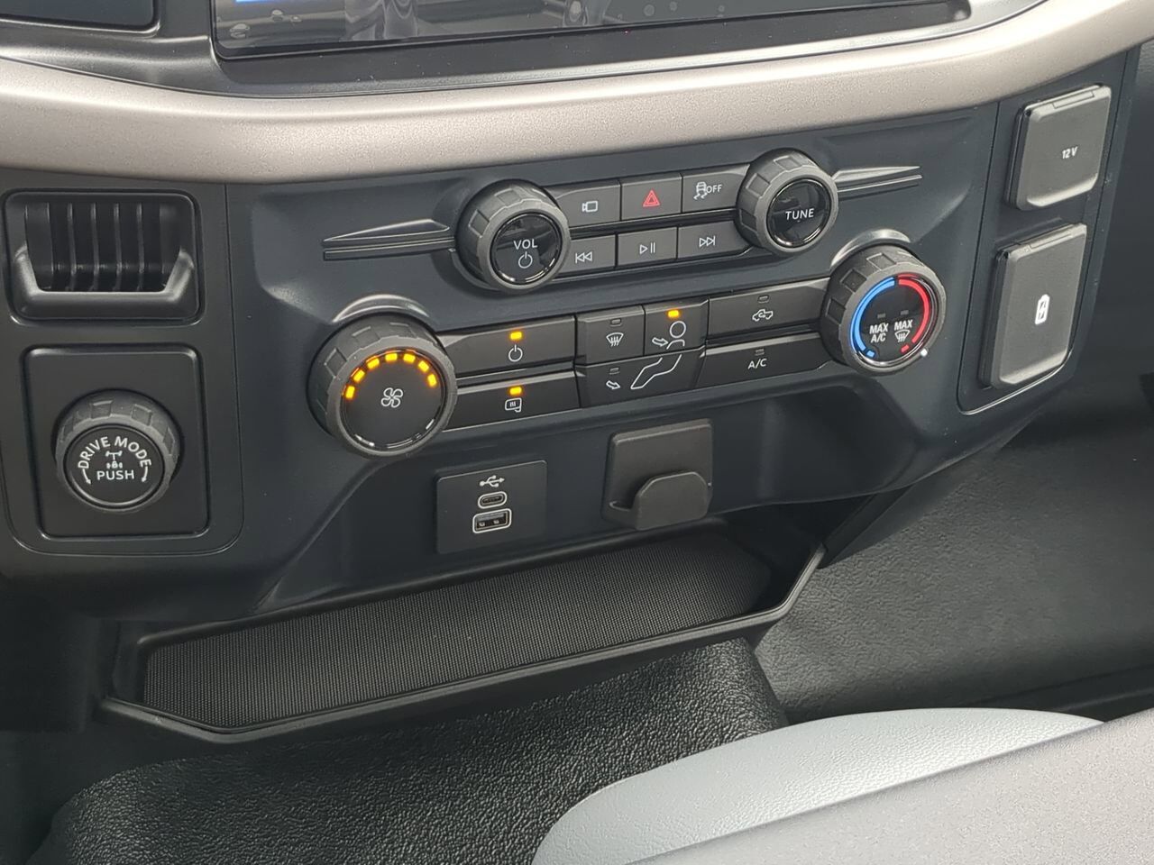 2025 Ford F-150 XL Appleton WI