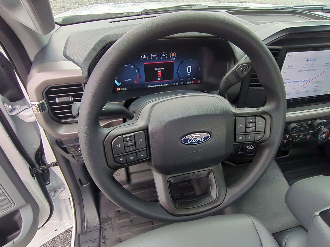 2025 Ford F-150 XL Appleton WI