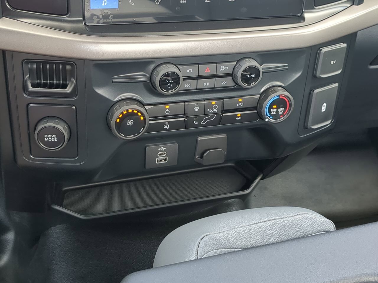 2025 Ford F-150 XL Appleton WI