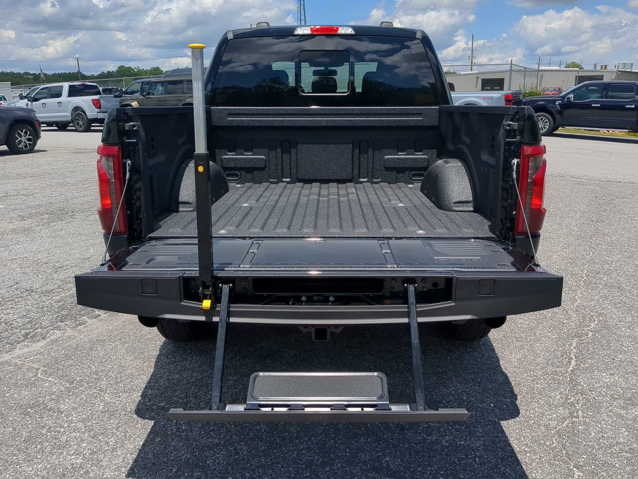 2025 Ford F-150 XLT Appleton WI