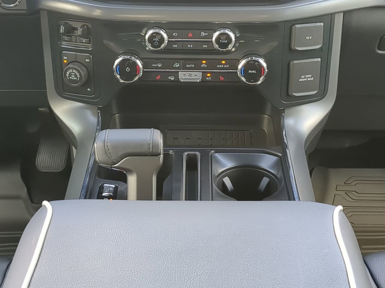 2025 Ford F-150 XLT Appleton WI