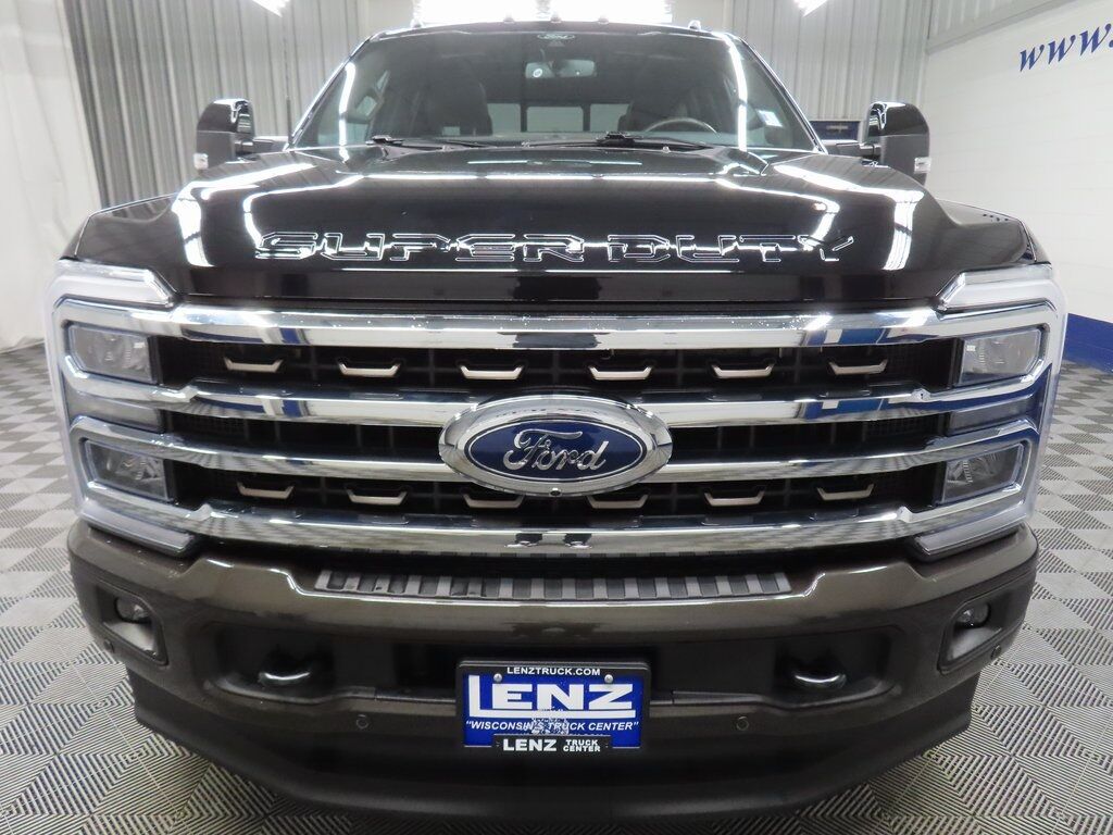 2025 Ford F-250 Super Duty 4x4 Crew Cab King Ranch Fond du Lac WI