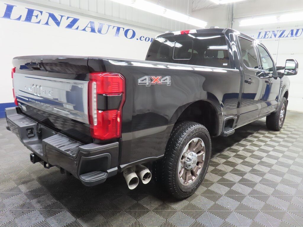 2025 Ford F-250 Super Duty 4x4 Crew Cab King Ranch Fond du Lac WI
