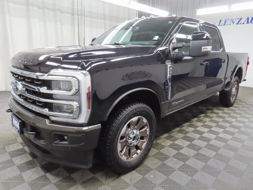 2025 Ford F-250 Super Duty 4x4 Crew Cab King Ranch Fond du Lac WI