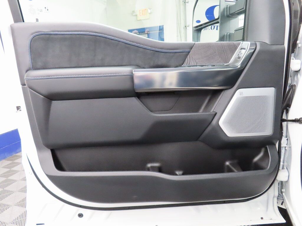 2025 Ford F-250 Super Duty 4x4 Crew Cab Platinum Fond du Lac WI