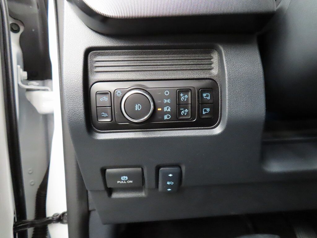 2025 Ford F-250 Super Duty 4x4 Crew Cab Platinum Fond du Lac WI