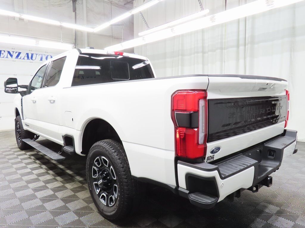 2025 Ford F-250 Super Duty 4x4 Crew Cab Platinum Fond du Lac WI