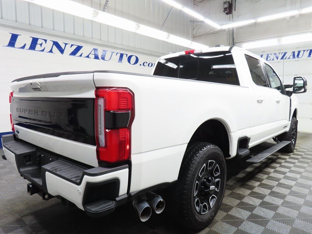 2025 Ford F-250 Super Duty 4x4 Crew Cab Platinum Fond du Lac WI