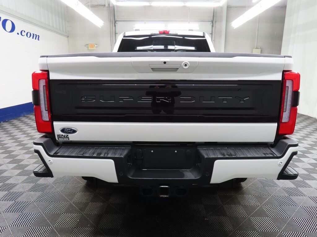 2025 Ford F-250 Super Duty 4x4 Crew Cab Platinum Fond du Lac WI