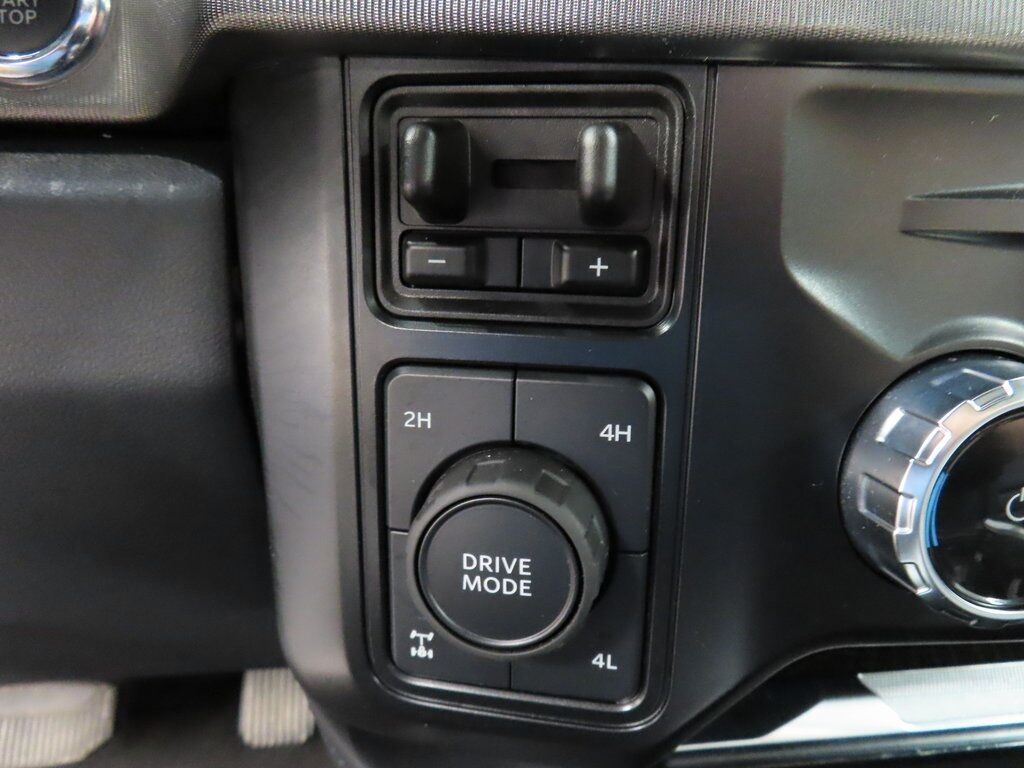 2025 Ford F-250 Super Duty 4x4 Crew Cab Platinum Fond du Lac WI 2025 Ford F-250 Super Duty 4x4 Crew Cab Platinum Fond du Lac WI