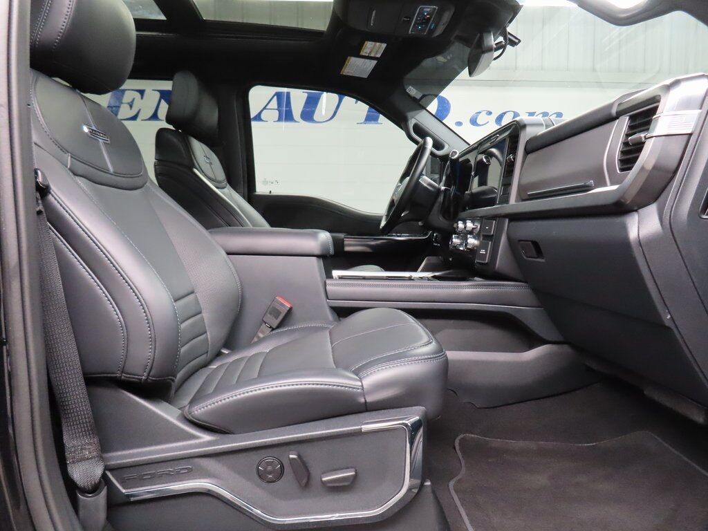 2025 Ford F-250 Super Duty 4x4 Crew Cab Platinum Fond du Lac WI 2025 Ford F-250 Super Duty 4x4 Crew Cab Platinum Fond du Lac WI