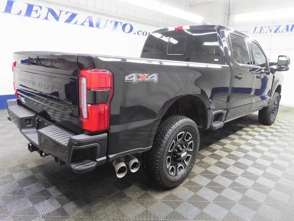 2025 Ford F-250 Super Duty 4x4 Crew Cab Platinum Fond du Lac WI 2025 Ford F-250 Super Duty 4x4 Crew Cab Platinum Fond du Lac WI