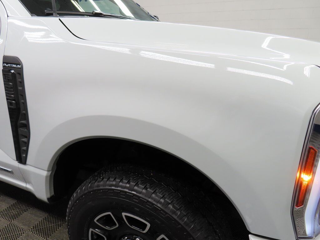2025 Ford F-250 Super Duty 4x4 Crew Cab Platinum Fond du Lac WI 2025 Ford F-250 Super Duty 4x4 Crew Cab Platinum Fond du Lac WI