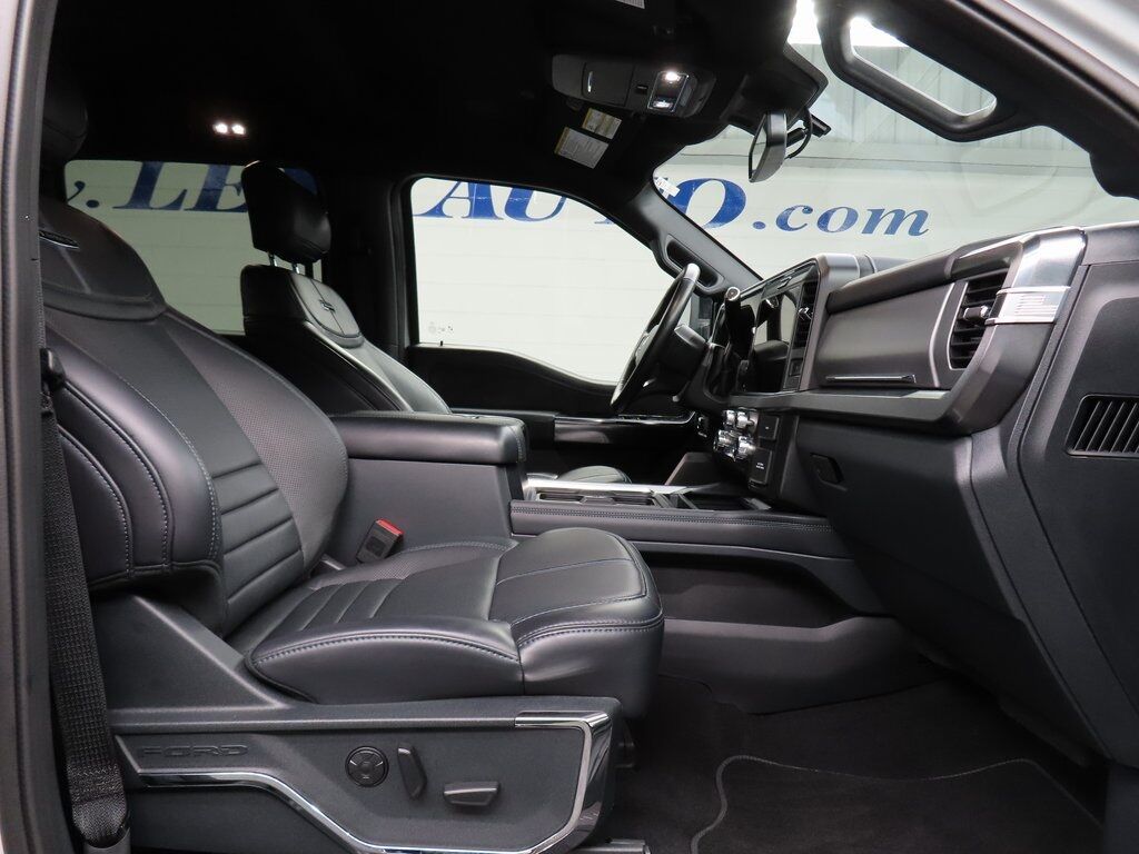 2025 Ford F-250 Super Duty 4x4 Crew Cab Platinum Fond du Lac WI 2025 Ford F-250 Super Duty 4x4 Crew Cab Platinum Fond du Lac WI