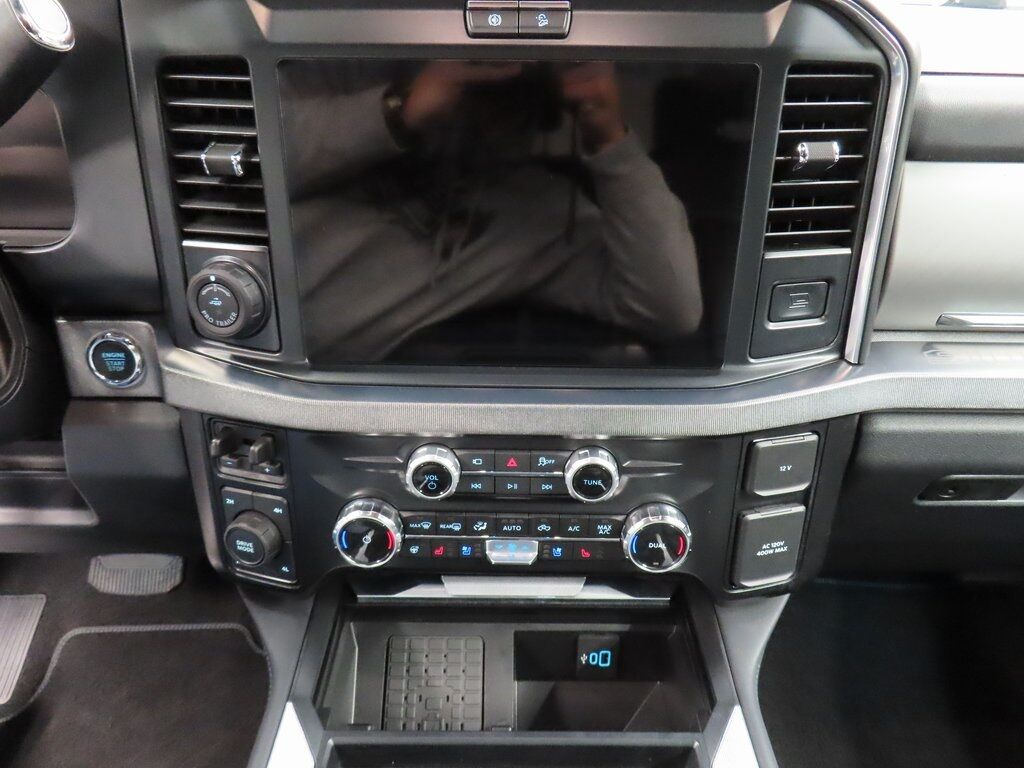 2025 Ford F-250 Super Duty 4x4 Crew Cab Platinum Fond du Lac WI 2025 Ford F-250 Super Duty 4x4 Crew Cab Platinum Fond du Lac WI