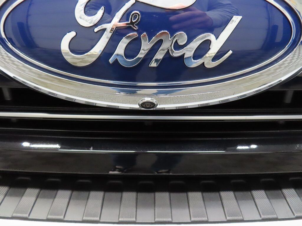 2025 Ford F-250 Super Duty 4x4 Crew Cab Platinum Fond du Lac WI 2025 Ford F-250 Super Duty 4x4 Crew Cab Platinum Fond du Lac WI