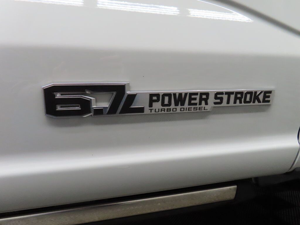 2025 Ford F-250 Super Duty 4x4 Crew Cab Platinum Fond du Lac WI 2025 Ford F-250 Super Duty 4x4 Crew Cab Platinum Fond du Lac WI