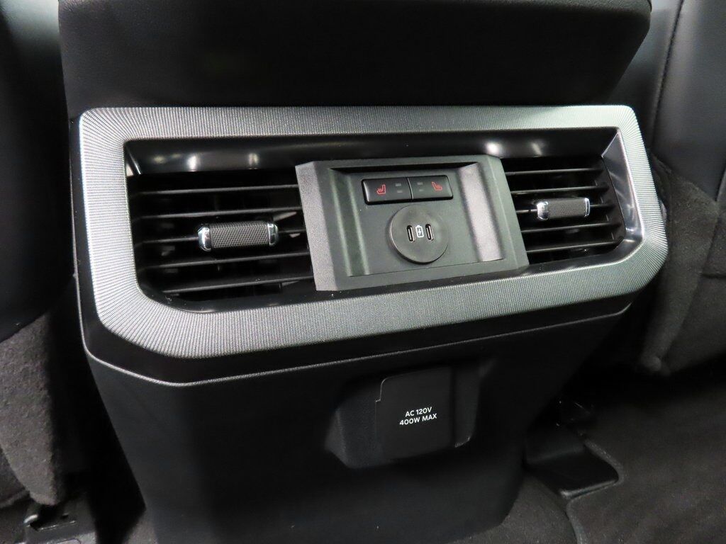 2025 Ford F-250 Super Duty 4x4 Crew Cab Platinum Fond du Lac WI 2025 Ford F-250 Super Duty 4x4 Crew Cab Platinum Fond du Lac WI